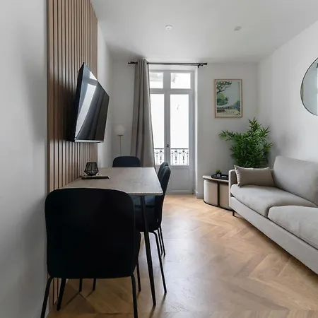 Chez Virginie Triangle D'or *